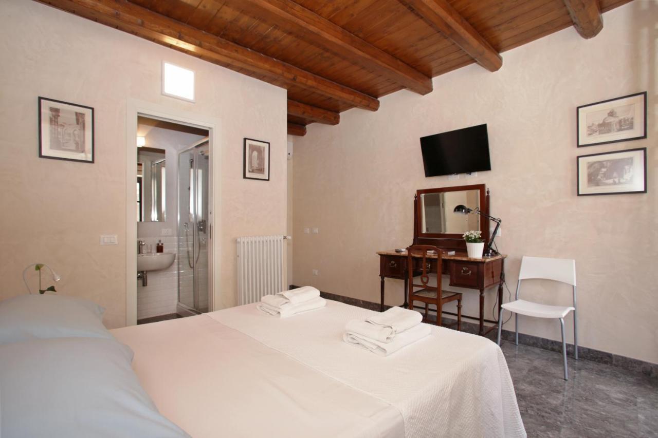 Casa Miqva - Rooms In Shared Apartment Παλέρμο Εξωτερικό φωτογραφία