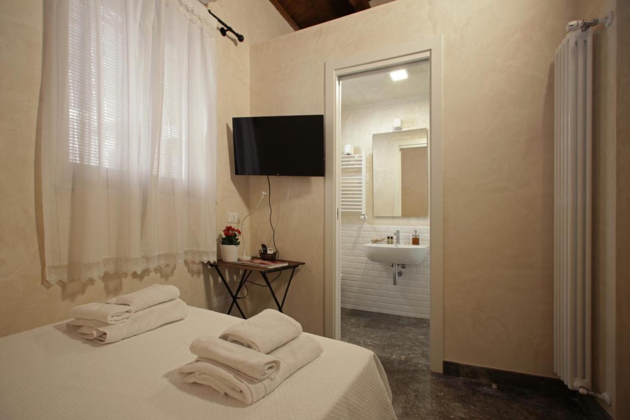 Casa Miqva - Rooms In Shared Apartment Παλέρμο Εξωτερικό φωτογραφία