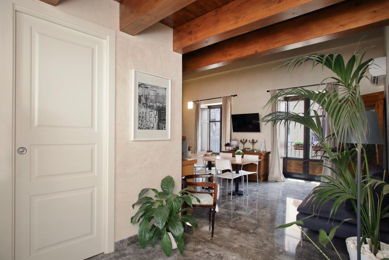 Casa Miqva - Rooms In Shared Apartment Παλέρμο Εξωτερικό φωτογραφία