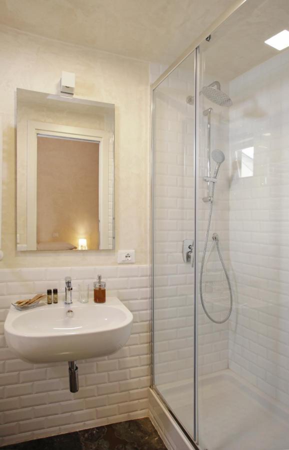 Casa Miqva - Rooms In Shared Apartment Παλέρμο Εξωτερικό φωτογραφία
